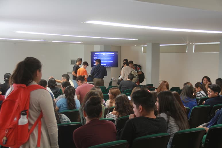 La Coordinación de Servicio Social de la UJED ofreció un curso sobre la Eticidad y Axiología. (EL SIGLO DE TORREÓN)