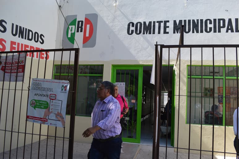 Expresa PRI su molestia contra la alcaldesa, María Luisa González Achem, pero no existe denuncia ni sanción contra ella. (EL SIGLO DE TORREÓN)