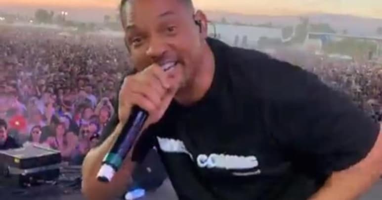 El intérprete, quien acaba de filmar las últimas escenas de la película “Bad boys for life”, en la Ciudad de México, saltó inesperadamente al escenario para hacer sonar parte de la canción “Icon”. (ESPECIAL)