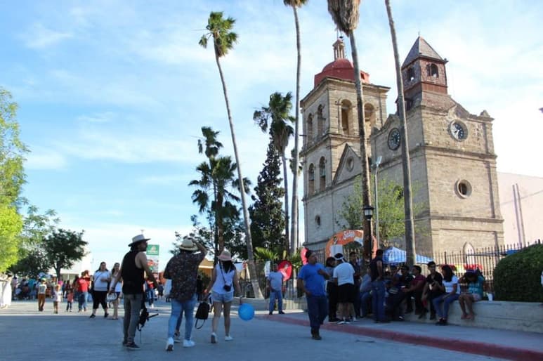 La Secretaría de Turismo informó que durante la primera semana de vacaciones se registró la visita de 378 mil turistas en la entidad. (ESPECIAL)