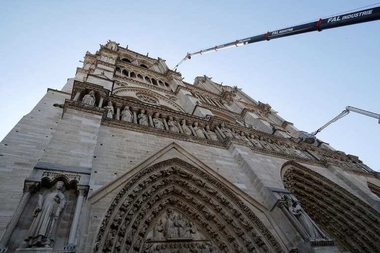 En Francia, Cemex igualará las donaciones hechas por sus empleados a Fondation du patrimoine, una organización privada dedicada a salvar el patrimonio cultural y natural francés. (ARCHIVO)