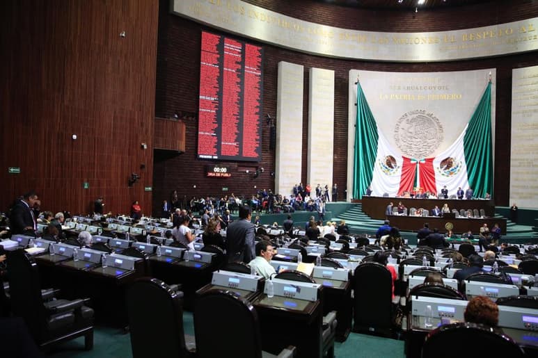 Este dictamen recibió primera lectura este martes en el pleno y por ello ya se encuentra en condiciones de ser discutido este miércoles. (ARCHIVO)