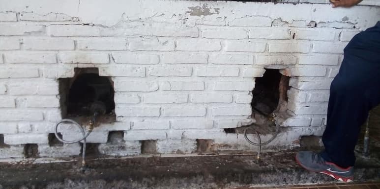 El incidente ocurrió cerca de las 9:30 de la mañana de este sábado en la sucursal de Carnitas Bravo. (EL SIGLO DE TORREÓN)