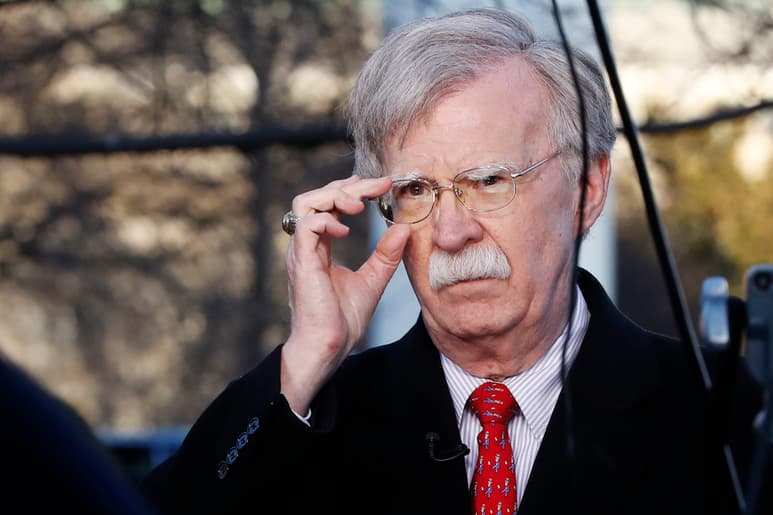 Estados Unidos no está tratando de excluir a otros países de las conversaciones nucleares con Pionyang, dijo John Bolton. (AP)