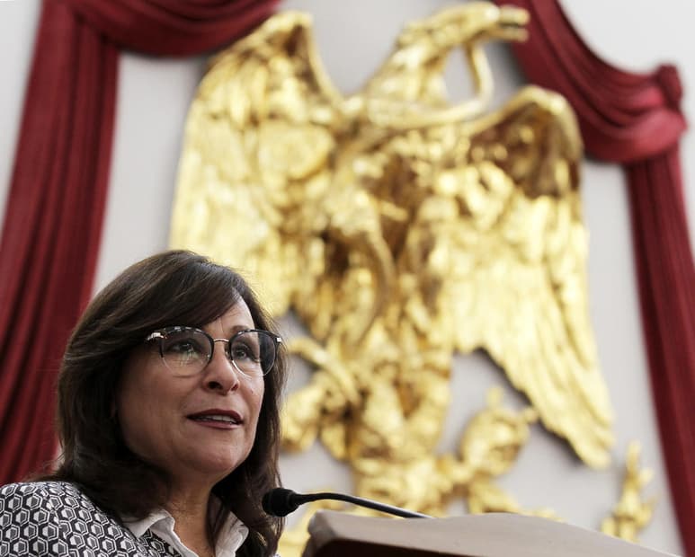 La titular de la Secretaría de Energía (Sener), Rocío Nahle, señaló que será entre el 8 y 10 de mayo próximos cuando se dé a conocer el fallo de la licitación del project manager o jefe de proyecto para la construcción de la refinería de Dos Bocas, en Tabasco. (NOTIMEX)