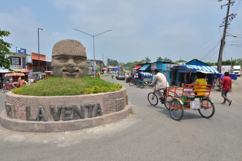Las Secretarías de Turismo de Tabasco y Campeche firmaron hoy un acuerdo de colaboración para promover sus atractivos y conceptos turísticos, con el objetivo de colaborar en forma regional junto con la iniciativa privada. (ARCHIVO)