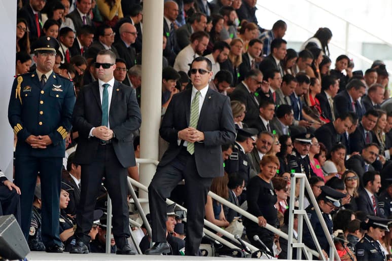 El Senado de la República avaló la desaparición del cuerpo de seguridad del gobierno federal mejor conocido como Estado Mayor Presidencial, al derogar diversos artículos de la Ley Orgánica del Ejército y Fuerza Aérea Mexicanos en días pasados. (ARCHIVO)