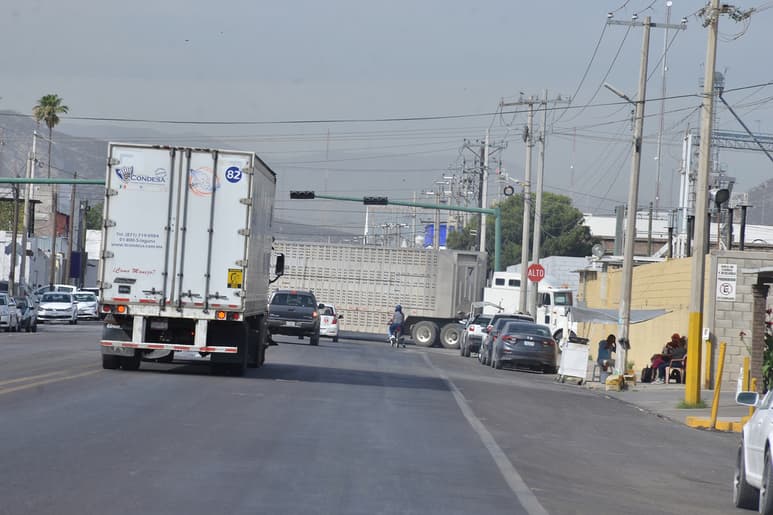 Preocupa estancamiento de la economía en el estado de Durango; ven como factor clave la falta de inversión en obra pública. (EL SIGLO DE TORREÓN)