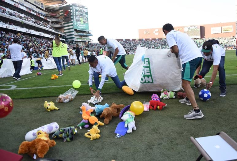 Un total de 9 mil 19 juguetes fueron recaudados en el Guerretón 2019. (JESÚS GALINDO)