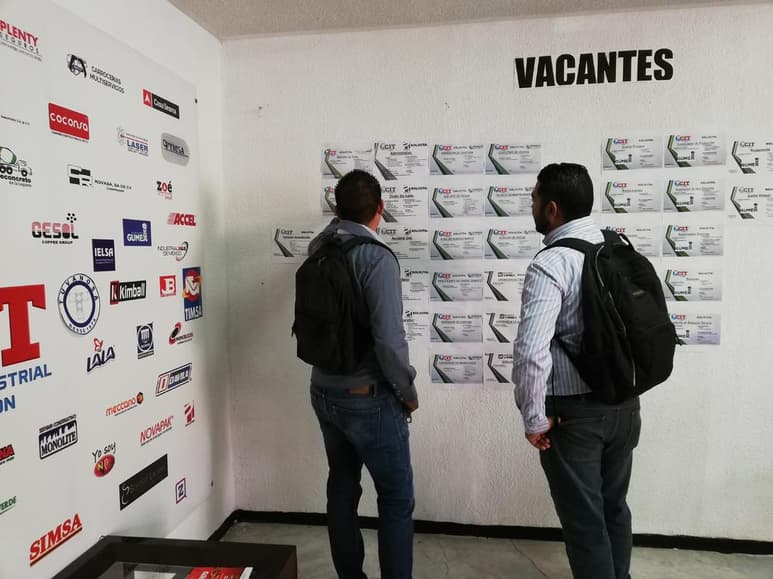 En México, 57 por ciento de las personas trabajadoras se encuentran en la economía informal, es decir más de la mitad de la población ocupada, por lo que es indispensable darle la importancia a este sector laboral por ser una fuente de ingresos para más de la mitad del país. (EL SIGLO DE TORREÓN)