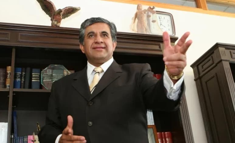 Este lunes, la SCJN notificó la resolución del Pleno en el recurso de revisión administrativa presentado por el exfuncionario en contra de la sanción que le fue impuesta el año pasado por el Pleno del Consejo de la Judicatura Federal. (EL UNIVERSAL)
