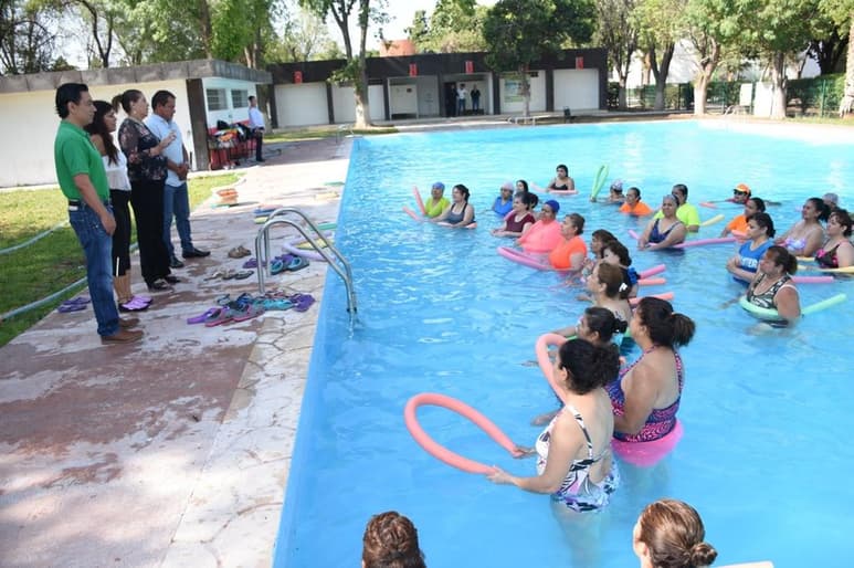 La instructora Tommy Calandrelly agradeció la disponibilidad del Ayuntamiento para que estas clases puedan llevarse a cabo. (EL SIGLO DE TORREÓN)