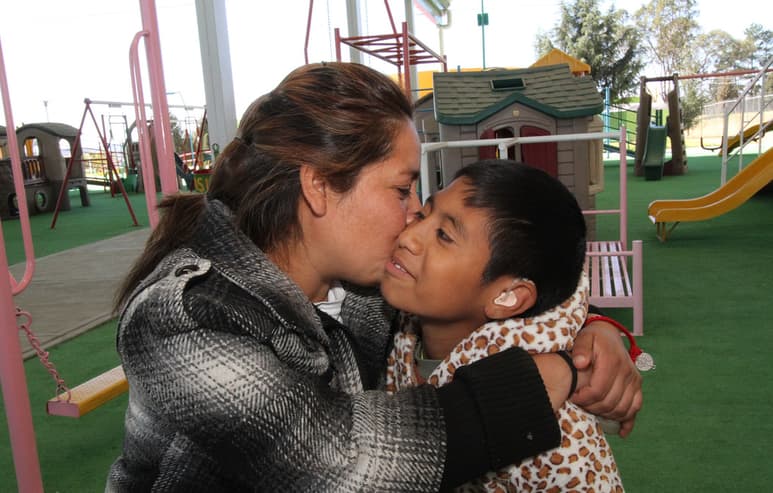 Francisca dice que los menores con discapacidad no son dignos de lástima, sino de admiración. (ARCHIVO)