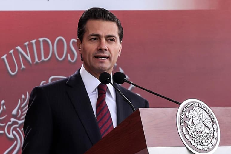 El análisis concluye que en seis años, el gobierno del entonces presidente Enrique Peña Nieto gastó en total un billón 823 mil millones de pesos adicionales a lo originalmente previsto en su administración, es decir, una variación del 9.0 por ciento. (ARCHIVO)