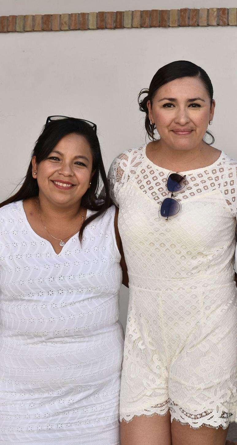María Elena Dávila y Olimpia Ramírez.
