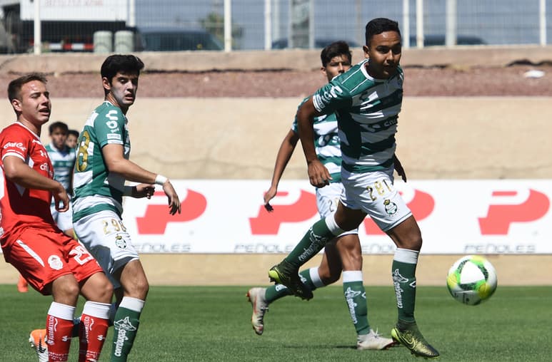 Tal como ocurrió en los cuartos de final, los albiverdes sostendrán duros duelos en la antesala de la final. (ARCHIVO)