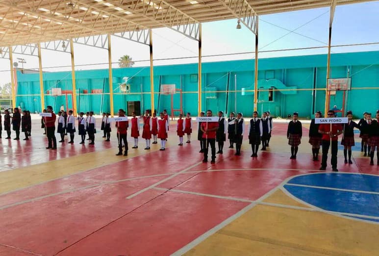 El concurso estuvo organizado por el Gobierno del Estado de Coahuila, en conjunto con la Secretaría de Educación, la Coordinación de Servicios Educativos para la Región La Laguna y la Coordinación de Educación Física. (EL SIGLO DE TORREÓN)