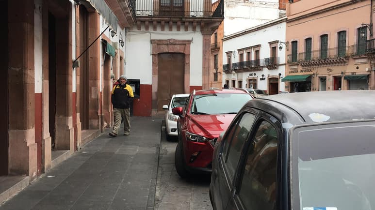 Se confirma la eliminación de las plazas de delegados en algunas dependencias federales como ha ocurrido en la Procuraduría Federal de Protección al Medio Ambiente (Profepa), en la Comisión Nacional Forestal (Conafor), mientras que en la Procuraduría Federal del Consumidor (Profeco) sólo se han aplicado medidas de regionalización. (ARCHIVO)