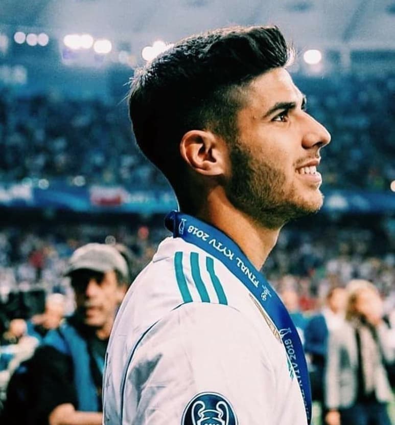 El año de más irregularidad de Asensio desde que llegó al Real Madrid lo quiso cerrar con un mensaje en las redes sociales dirigido a la afición madridista. (ESPECIAL)