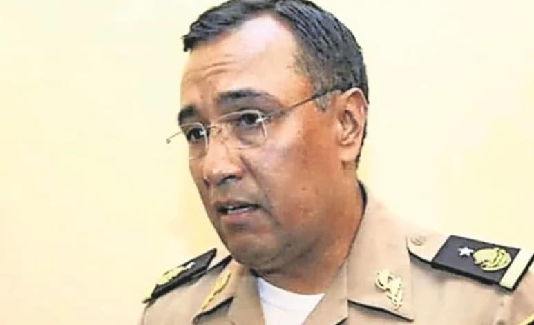 En su demanda explicó al juez que autoridades federales se presentaron en su domicilio particular, ubicado en el municipio de Naucalpan de Juárez, para ejecutar una orden de captura en su contra. (ARCHIVO)