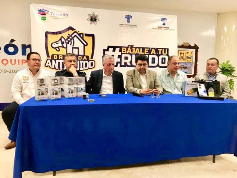 El primer regidor, Ignacio García, dijo que esta iniciativa surge a raíz de que de enero a mayo de este año, el departamento de Atención Ciudadana recibió 300 llamadas por exceso de ruido que generan algunos vecinos. (EL SIGLO DE TORREÓN)