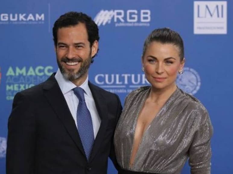 Pareja. Emiliano Salinas y Ludwika Paleta se casaron el 10 de abril de 2013 en Mérida, Yucatán, en una fiesta con 700 invitados. (ESPECIAL)