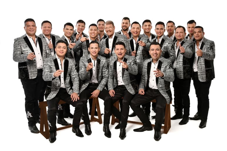 Todo listo. La Arrolladora ofrecerá un baile el día 8 de junio en la Feria Nacional de Gómez Palacio. (CORTESÍA ARROLLADORA)