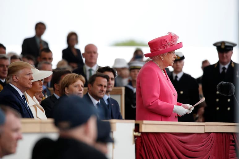 La ceremonia tuvo lugar en la gran explanada de césped del Southsea Common de Portsmouth. (AP)