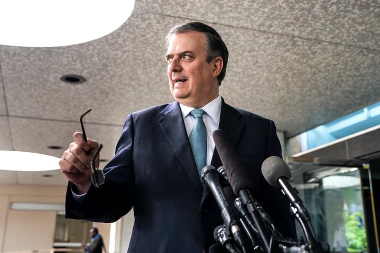 El Gobierno de México dice que hay 'avances' en las negociaciones sobre inmigración y aranceles con Estados Unidos (EUA), pero la Casa Blanca considera que las propuestas mexicanas no son 'suficientes' para evitar los aranceles del 5 % a todas las importaciones de ese país. (EFE)