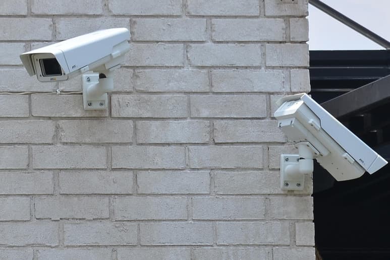 Los videos de cámaras de seguridad han servido como objeto de prueba al presentar denuncias.