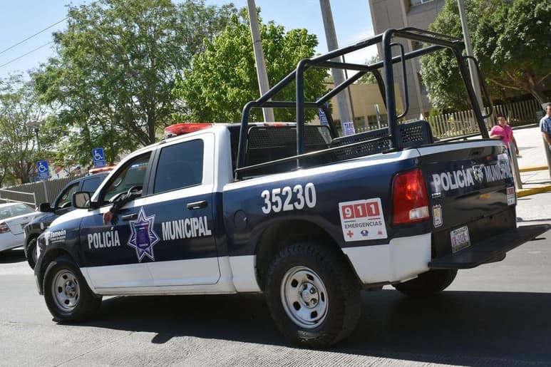 'Son los policías quienes se encargan de asegurar el orden y el bien común en la sociedad y por ello debe de proteger su integridad'. (ARCHIVO)