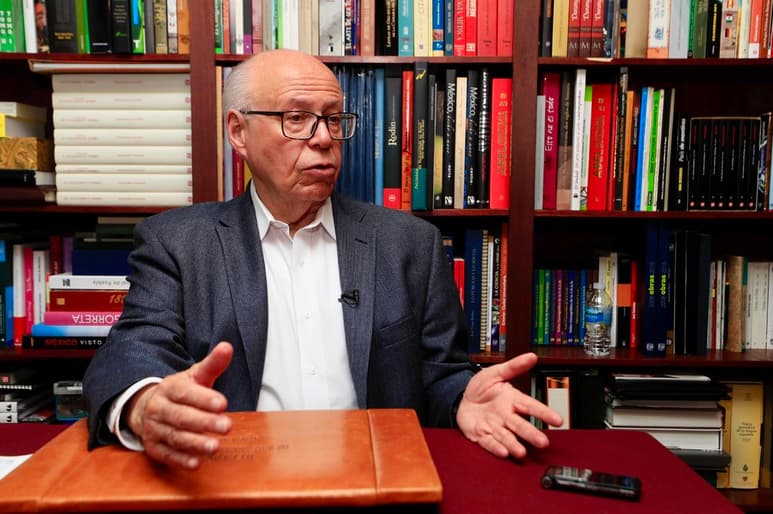 El exsecretario de Salud consideró que la elección interna es una simulación. (ARCHIVO)