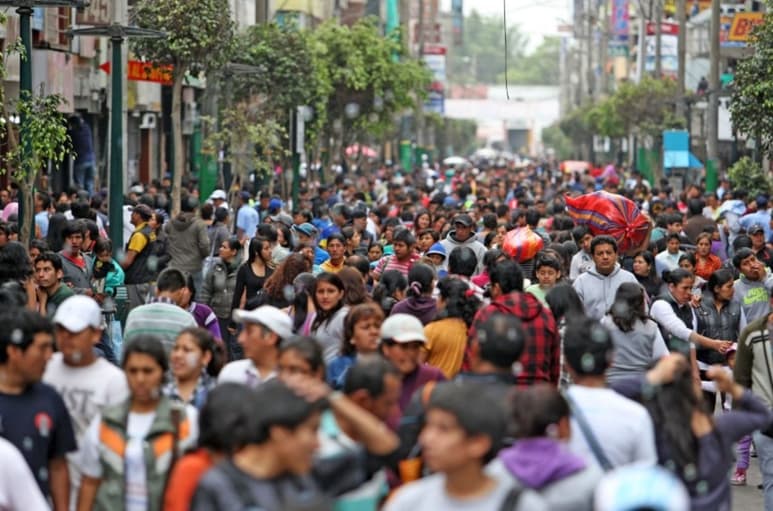 La población peruana crecerá a 33 millones para el 2021; asimismo habrá un promedio de edad de 30 años.