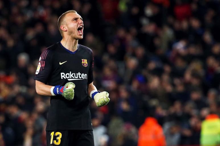 El arquero holandés jugará para el cuadro valencianista a partir de la siguiente temporada. (ARCHIVO)