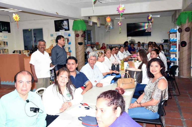 De cara al periodo vacacional de verano, actualmente se imparte una capacitación para bibliotecarios en el municipio de Lerdo. (EL SIGLO DE TORREÓN)