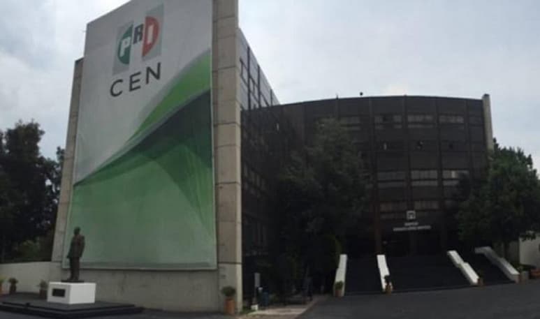 Este miércoles inician las campañas proselitistas de las tres fórmulas que compiten por la Presidencia Nacional y por la Secretaría General del Partido Revolucionario Institucional (PRI), rumbo a las elecciones internas del próximo 11 de agosto. (ARCHIVO)