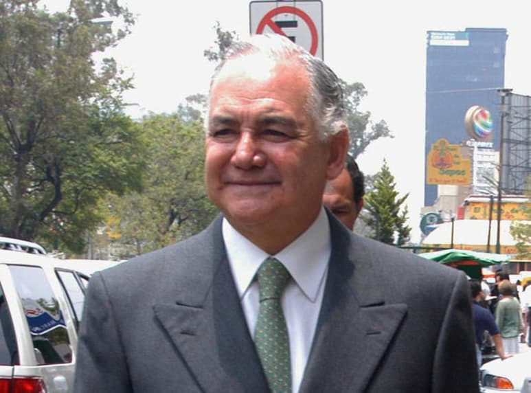 Ni la Cuarta Transformación le quitó el monopolio en medidores que las firmas de Carlos Peralta, IUSA y Medidores Especializados (Conymed) le venden a la Comisión Federal de Electricidad (CFE). (ARCHIVO)