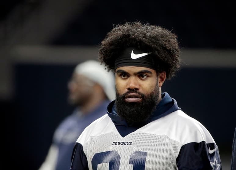 Ezekiel Elliott se metió en problemas en mayo de este año, en una festival en Las Vegas. (AP)