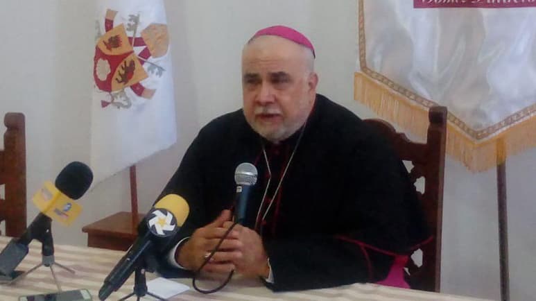 El obispo ofreció una rueda de prensa donde abordó diferentes temas. (EL SIGLO DE TORREÓN)