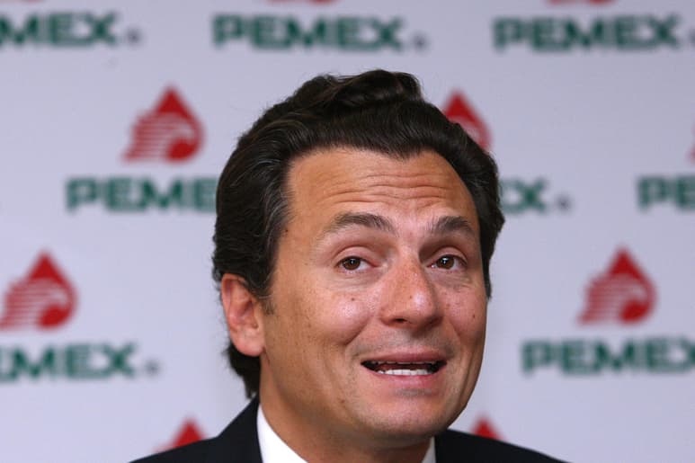 Lozoya impugnó la decisión de la Juez Octavo de Distrito de Amparo en materia Penal en la Ciudad de México, que el pasado 11 de junio revocó la suspensión definitiva que le fue concedida contra la orden de aprehensión emitida por un juez de control del Reclusorio Norte. (ARCHIVO)