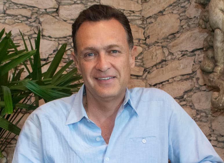 'No tiene ningún fundamento decir que soy dueño de Caja Libertad Servicios Financieros. Me invitaron a ser consejero como en cualquier empresa y no tuve ningún beneficio económico', dijo el senador Kuri. (ARCHIVO)