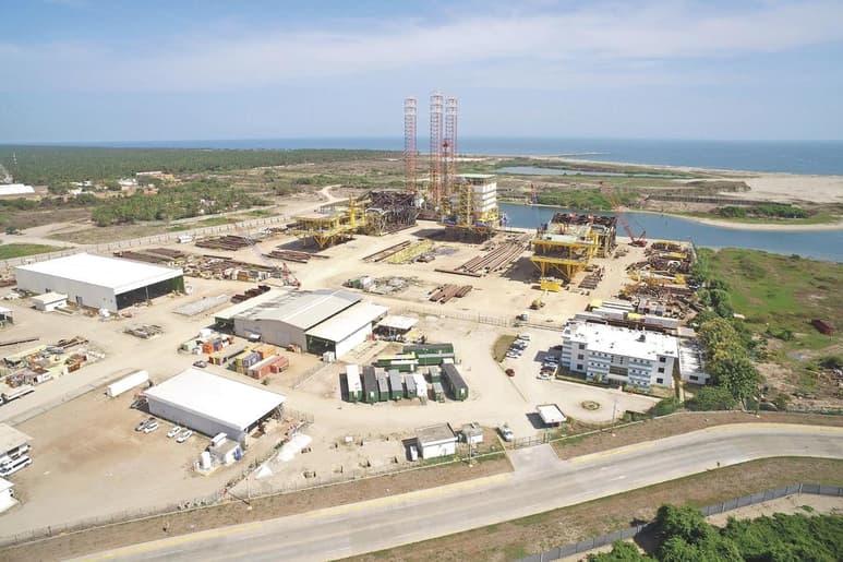 Al ser cuestionada tras la entrega de Resolutivos de Proyectos Energéticos en Villahermosa, Tabasco, la funcionaria federal indicó que ya se terminaron las tres juntas de aclaraciones con las compañías. (ARCHIVO)