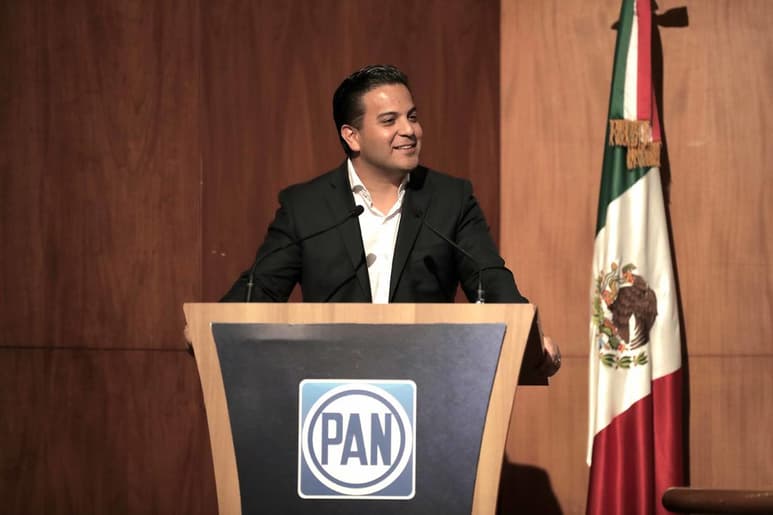 El panista Zepeda Vidales señaló que le da gusto coincidir en el fondo del tema con una pluralidad de actores, incluso del partido Morena, aunque señaló que es una lástima que la parte principal de la dirigencia estén apoyando esta propuesta. (ARCHIVO)