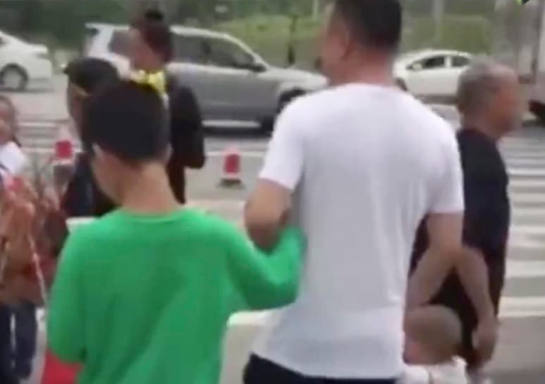 Video viral en redes sociales. (CAPTURA)