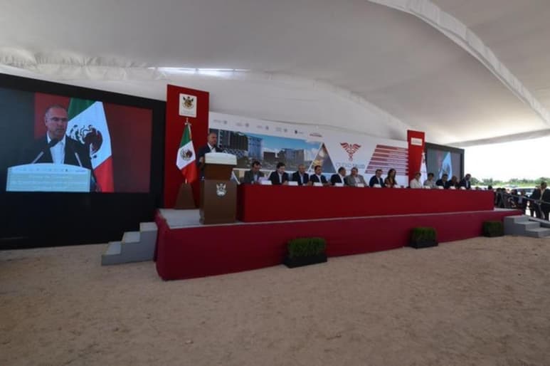 “Ciudad Salud” iba a ser edificada en un terreno del gobierno federal, pero transferido al gobierno estatal, ubicado en el Eje vial Fray Junípero Serra, municipio de Querétaro, con una importante inversión pública y privada y daría empleo a unas 15 mil personas. (TWITTER)