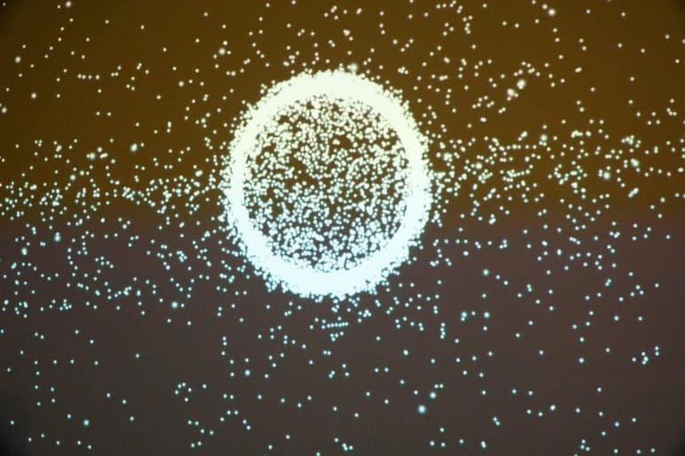 Satélites, capas superficiales de las naves, fragmentos y dispositivos perdidos, congestionan las vías orbitales. (ARCHIVO)