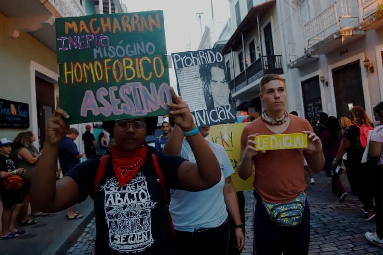 Por cuarto día consecutivo, manifestantes salieron a la calle para exigir la renuncia del gobernador de Puerto Rico. (EFE)