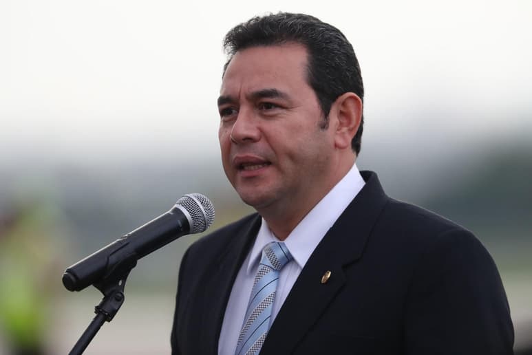 Morales aseguró que los magistrados de la Corte, 'identificados con intereses políticos personales', utilizaron su investidura para 'entrometerse' en la política exterior del Estado. (ARCHIVO)