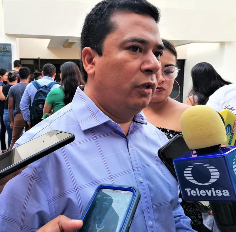 Reyes Flores Hurtado comentó que pese a que el presidente de México, Andrés Manuel López Obrador afirmó que no va, mencionó que sigue siendo un tema abierto. (EL SIGLO DE TORREÓN)