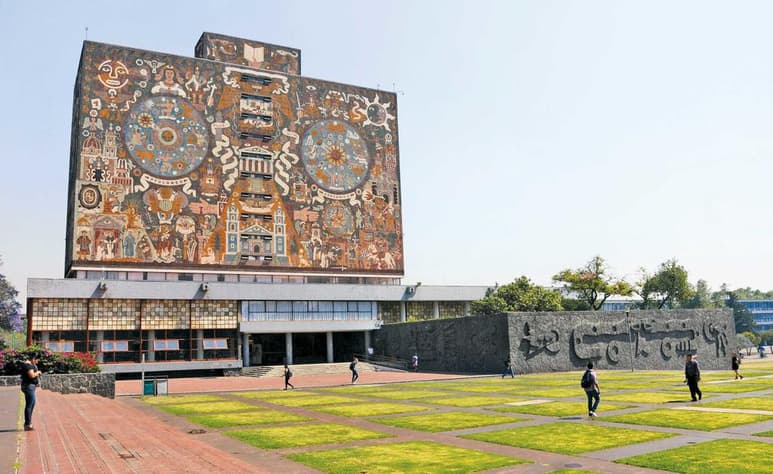 La Universidad Nacional Autónoma de México (UNAM) informó a los directivos de todas sus facultades, institutos y escuelas que durante el pasado periodo de vacaciones el servicio de internet que brinda la Secretaría de Comunicaciones y Transportes (SCT) dio por terminado el contrato, por lo que esto está afectando en los servicio que se brinda a la comunidad universitaria. (ARCHIVO)
